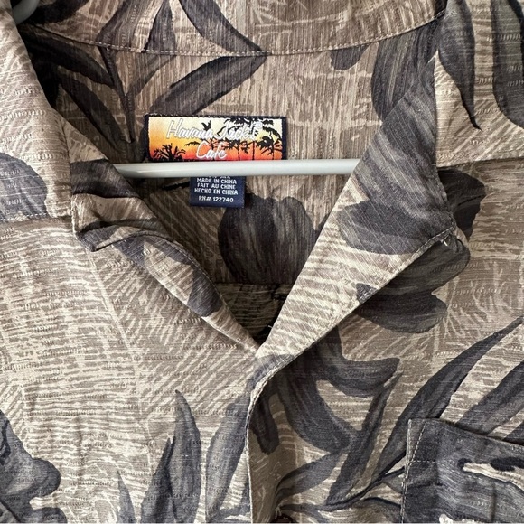 Havana Jack's Cafe Button Down Shirt Men's M Hawaiian Palm Trees Silk beige - Picture 5 of 10